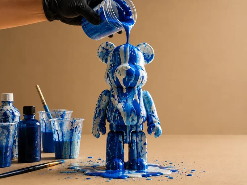 PINTURA EM ESCULTURA
